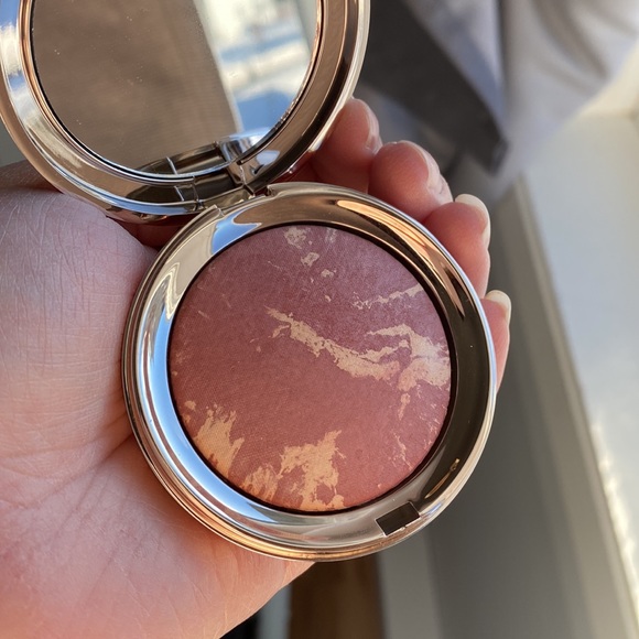 Ciaté London marble light  Halo - Picture 4 of 4